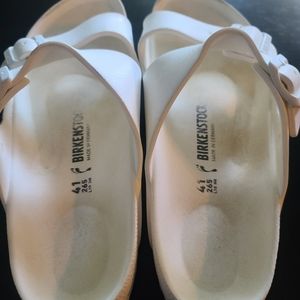 White Birkenstocks Sz 41 (W10-10.5/M8-8.5)